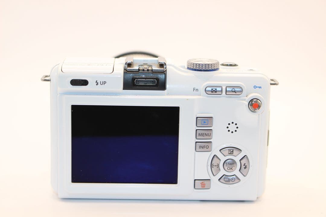 ★お買い得★シャッター数2806回★ オリンパス　E-PL1s 望遠レンズセット