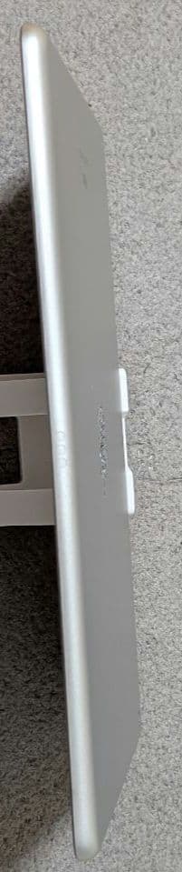 Apple iPad 第8世代 32GB Wi-FIモデルシルバー 本体