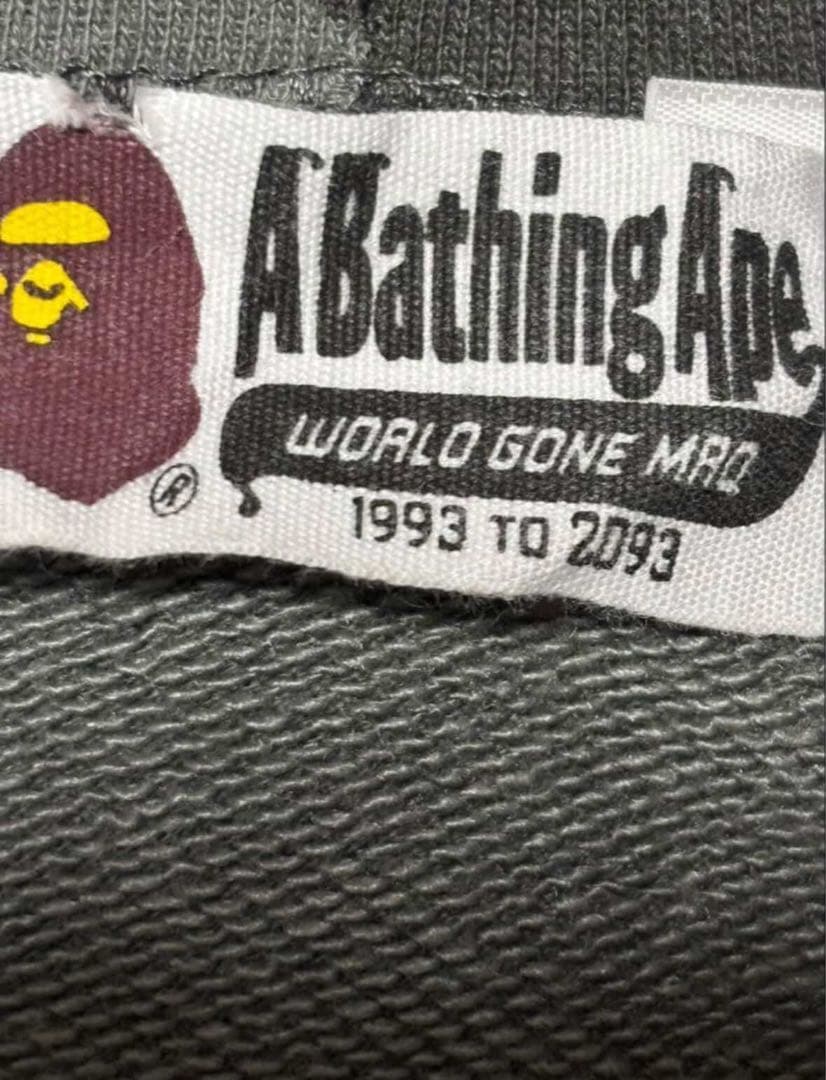 A Bathing Ape カモフラージュシャークパーカー