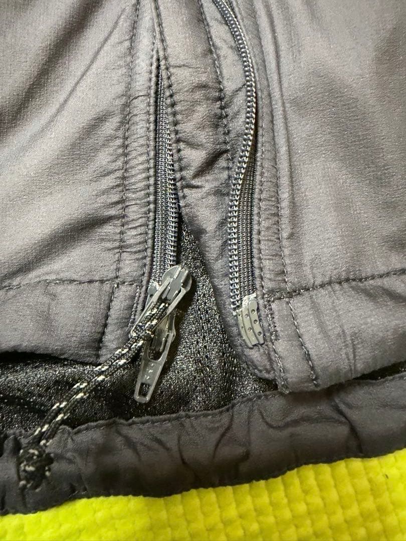 THE BLUE LUG pilgrim surf ベスト チャコール　L