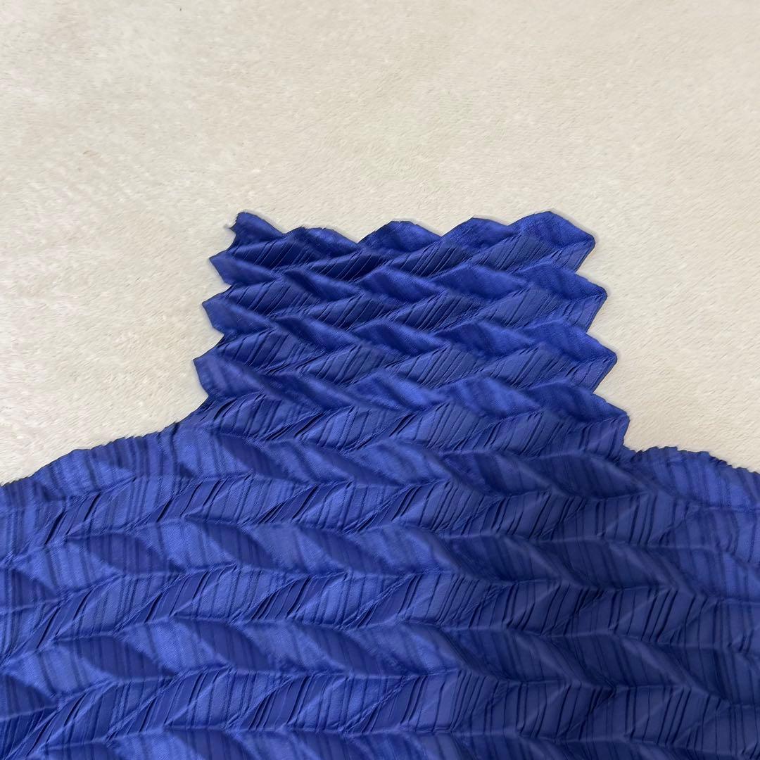極美品✨ISSEY MIYAKE プリーツ　立体　変形　ネイビー　長袖　シャツ