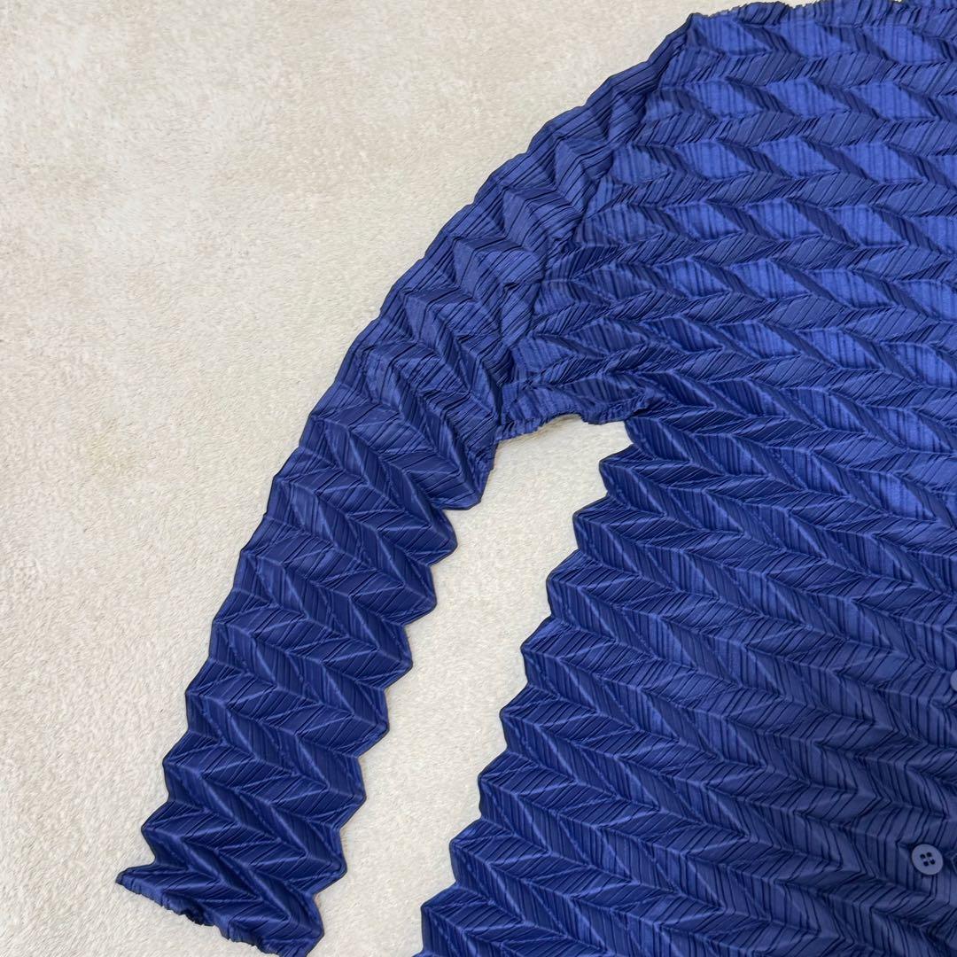 極美品✨ISSEY MIYAKE プリーツ　立体　変形　ネイビー　長袖　シャツ