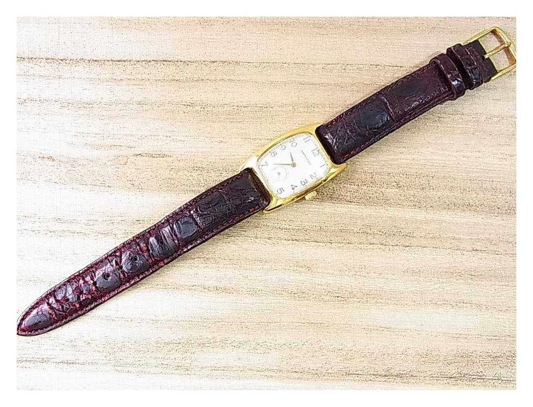 正規品 HAMILTONハミルトン腕時計クォーツスモールセコンド型番6264