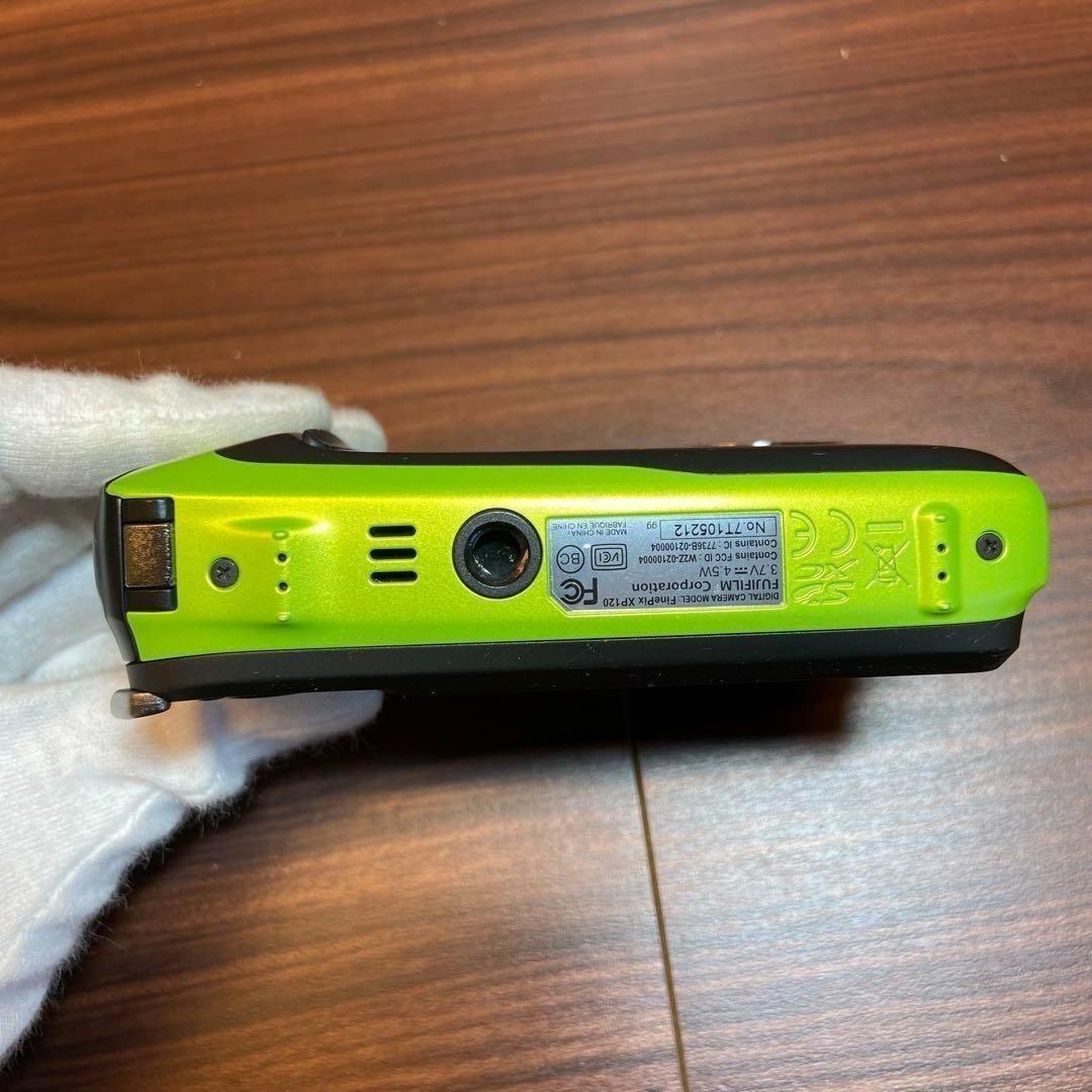 FUJI FILM FinePix XP120 デジカメ ほぼ新品 3810