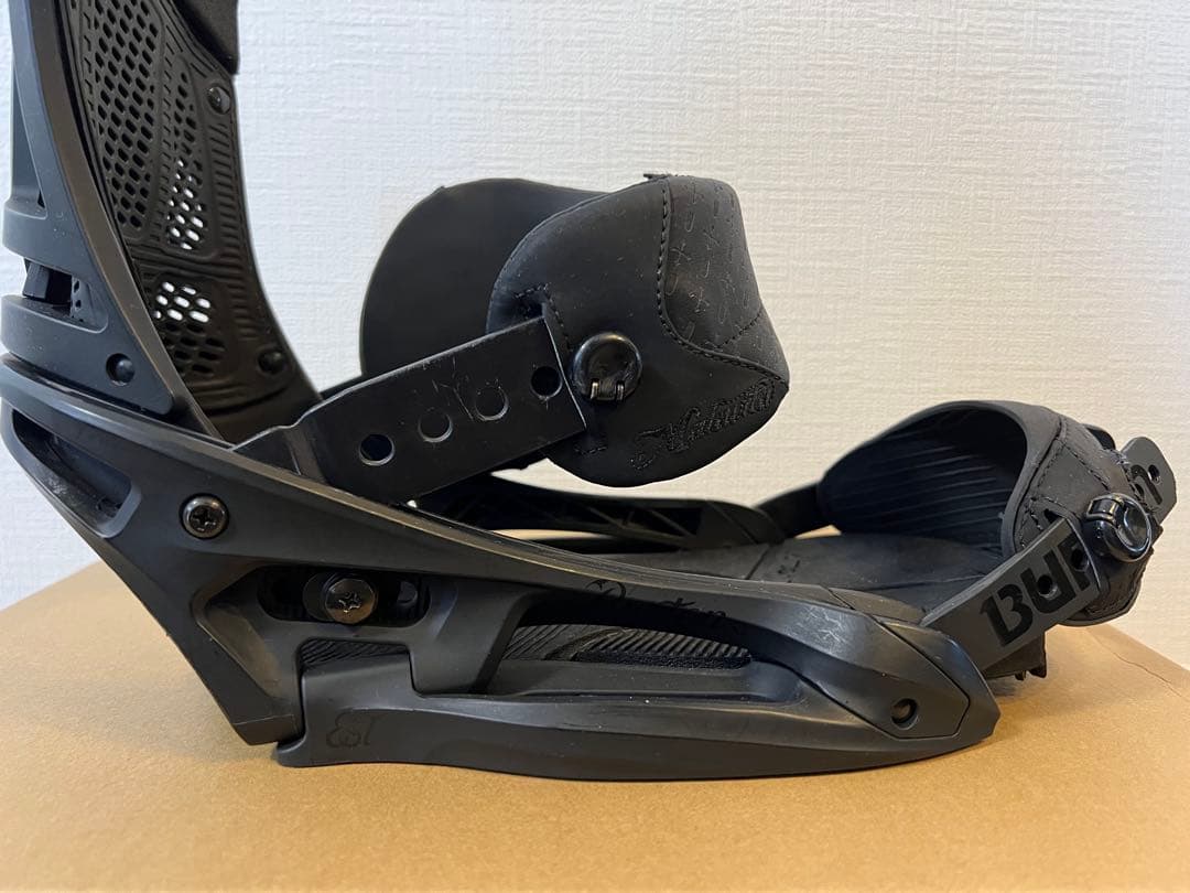 【一部破損】Malavita ESTビンディング MサイズBurton【箱付き】