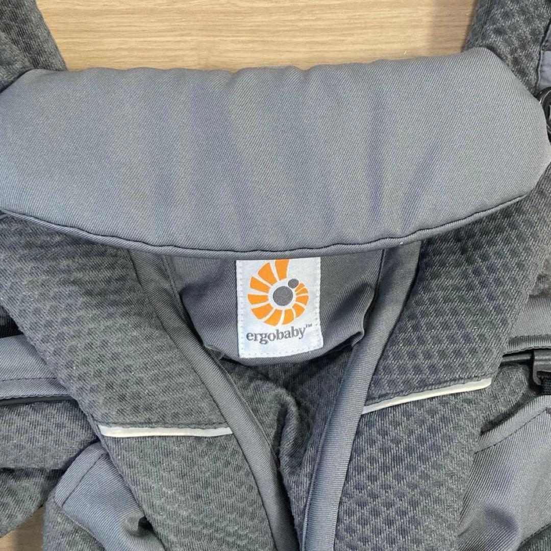 ergobaby OMNI Breeze (オムニブリーズ) グラファイトグレー
