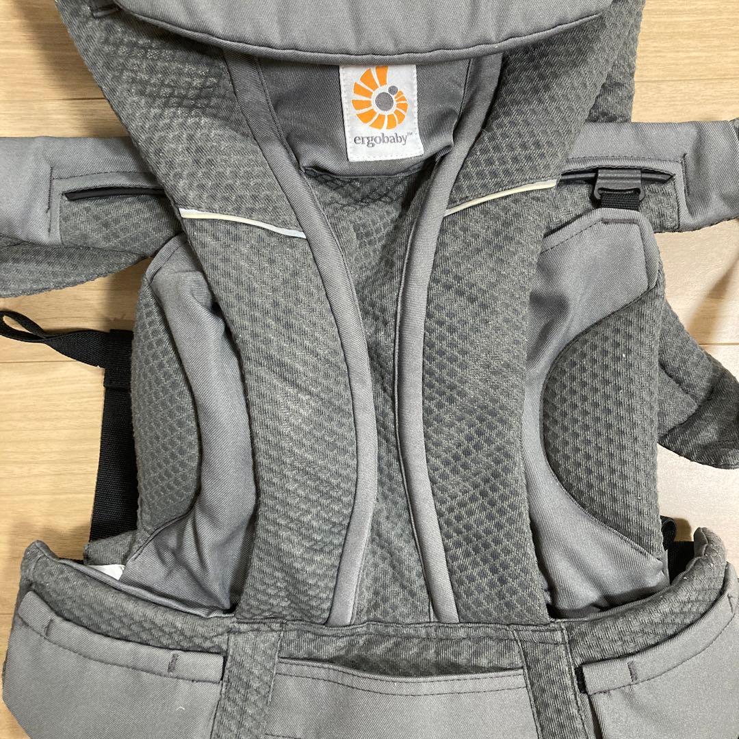 ergobaby OMNI Breeze (オムニブリーズ) グラファイトグレー