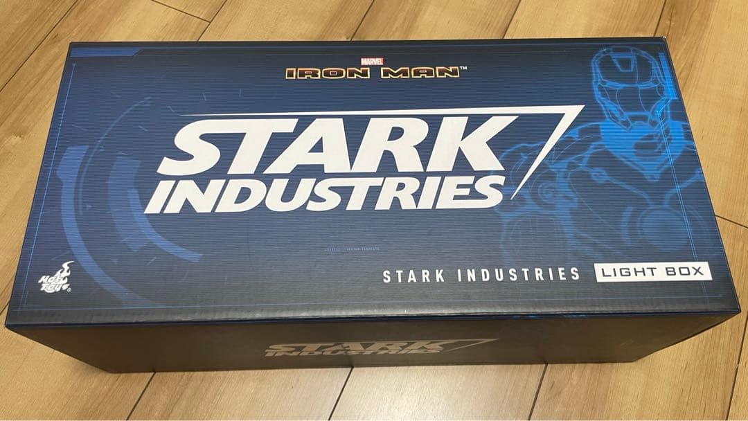 スタークインダストリーズ　ロゴ　ライトボックス　ホットトイズ　アイアンマン