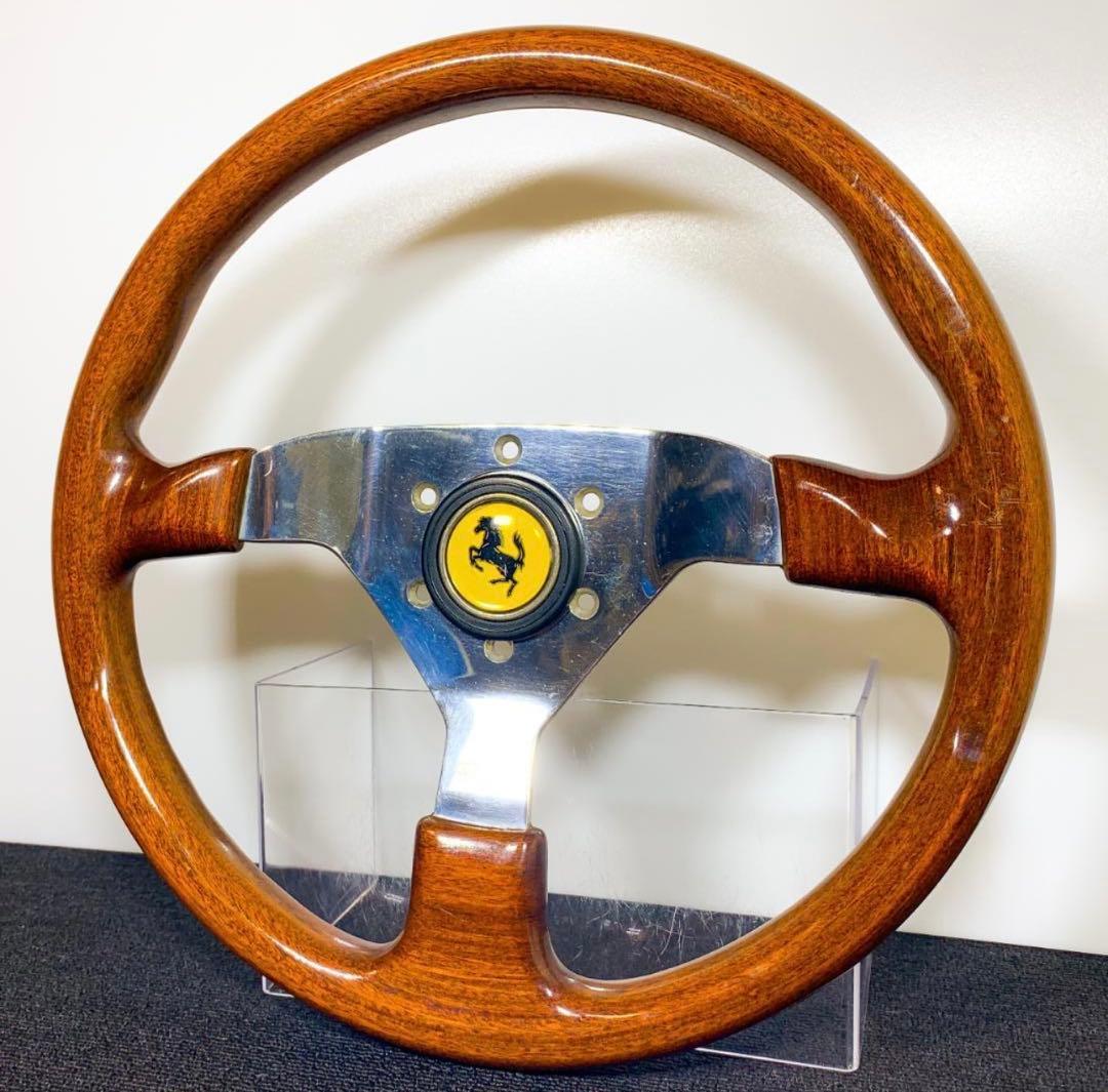 momo ヴェローチェ ウッドステアリング 35パイ ホーンボタン付き