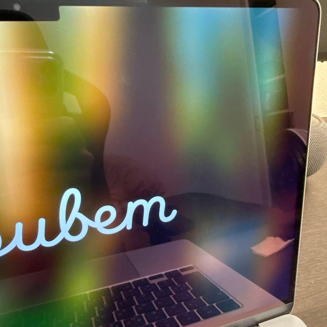 Apple MacBook Air 15インチ M4 2025バッテリー100%