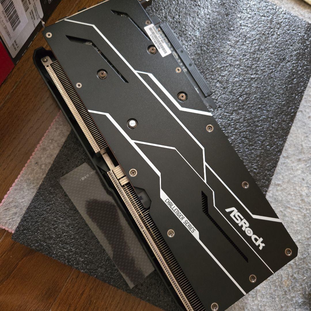 グラフィックボード・グラボ・ビデオカード ASRock Radeon RX 6600 XT OC Edition 8GB