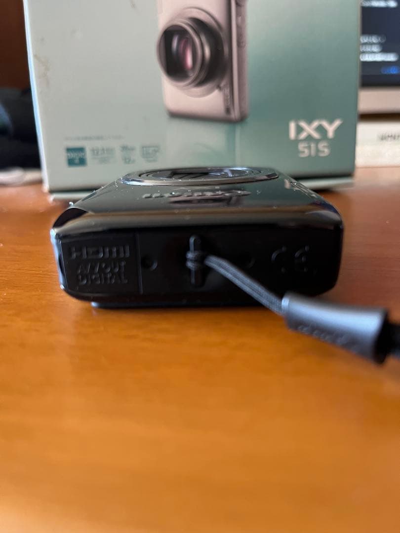 【極美品、付属品付き】Canon IXY 51S デジタルカメラ