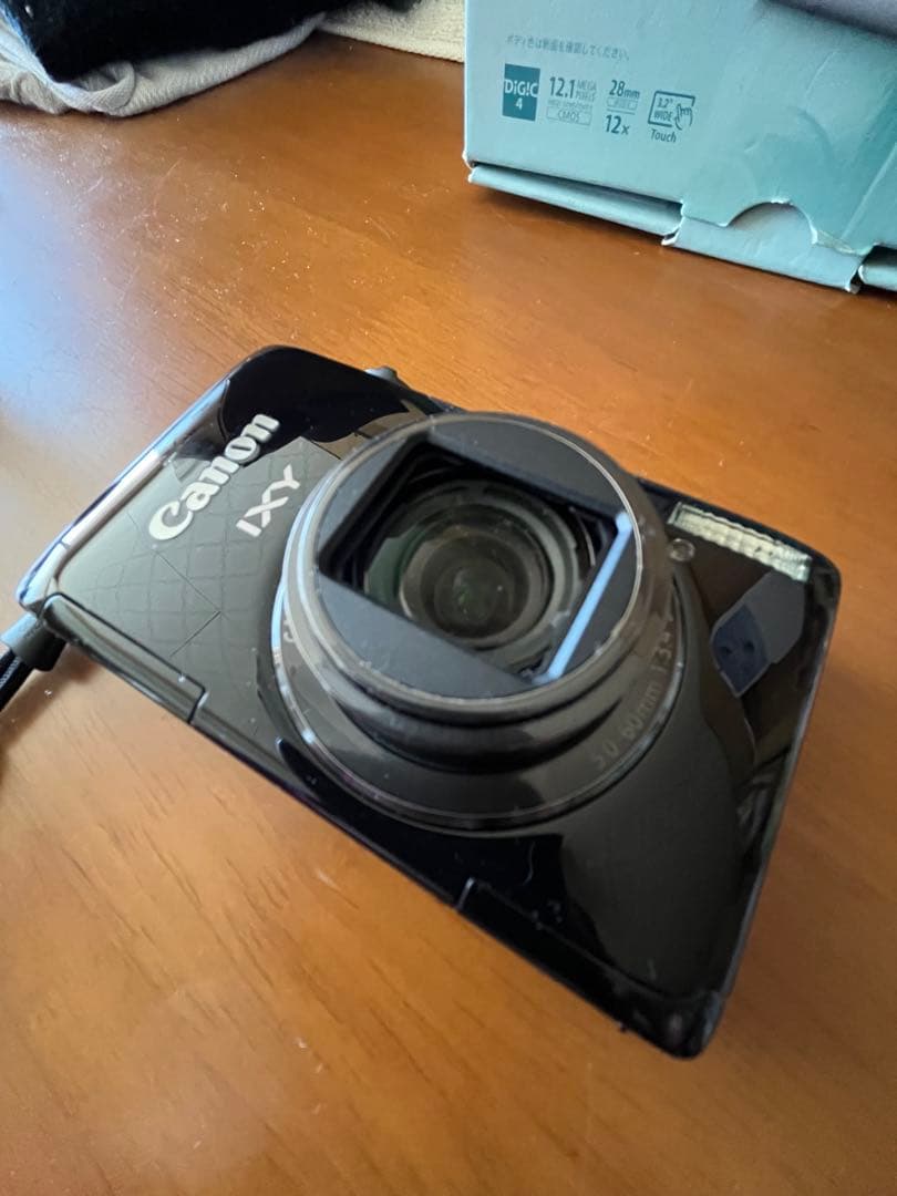 【極美品、付属品付き】Canon IXY 51S デジタルカメラ