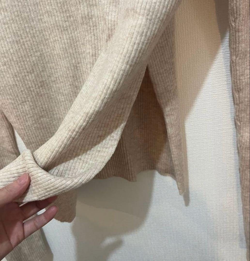 HER. 2024 リブニット ベージュ ヘムニットプルオーバー　美品