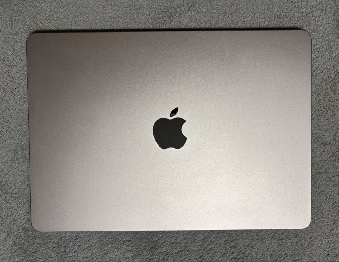 【超値下げ】MacBook Air M2/8GB/256GB/13.6インチ