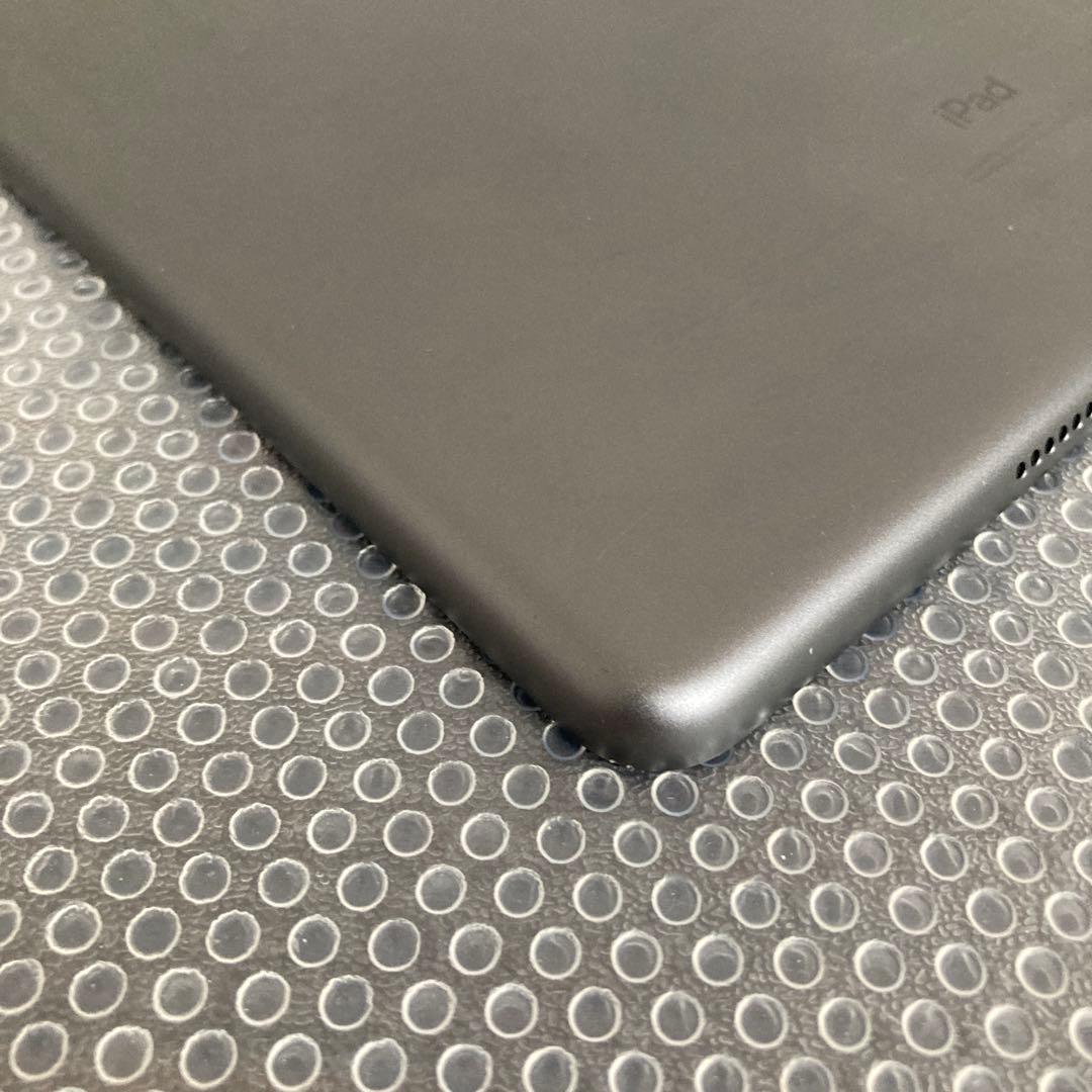 2988【早い者勝ち】電池最良好☆iPad7第7世代 32GB WIFIモデル☆