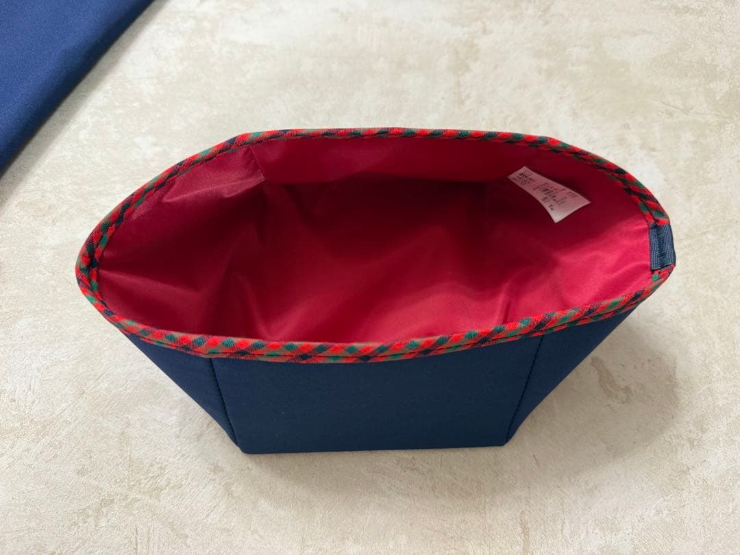 新品　ファミリア 2wayバッグ サイズ002