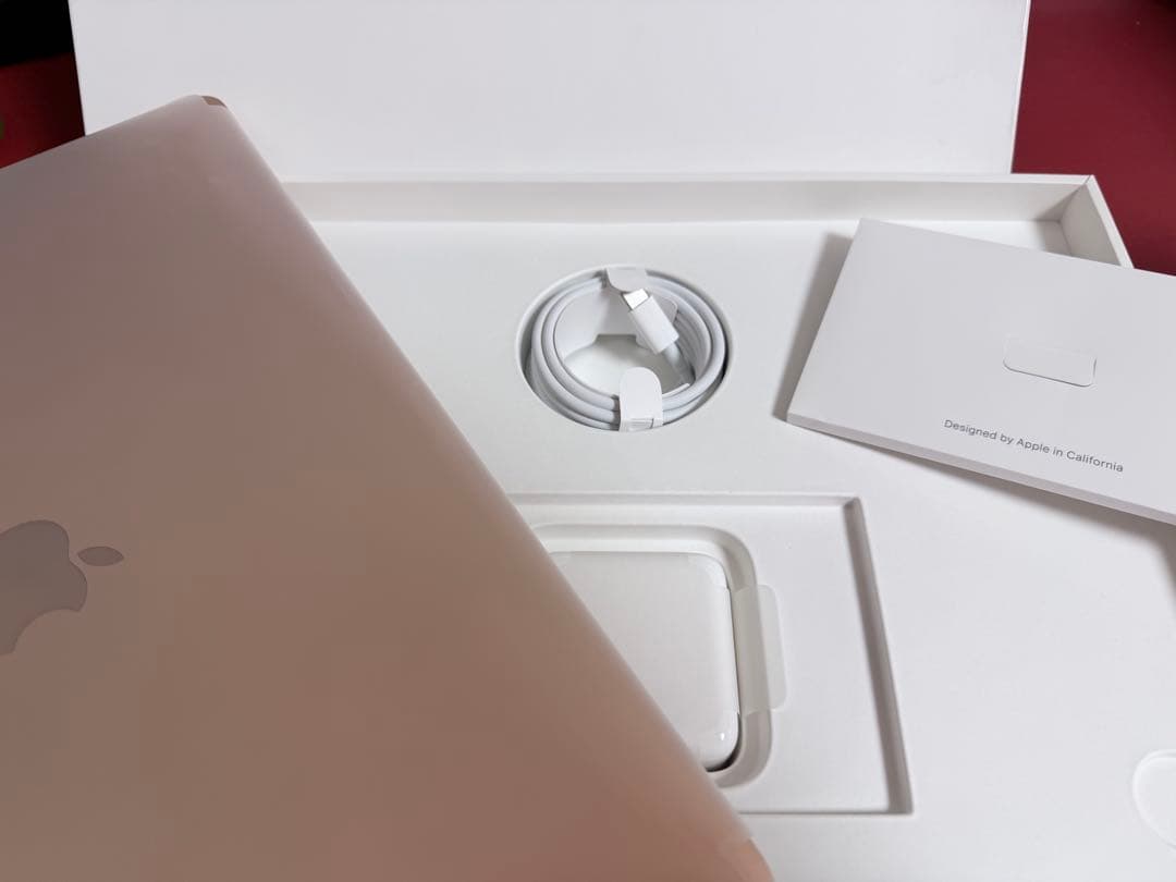 MacBook Air (13-inch) 512G ,i5,放電56回