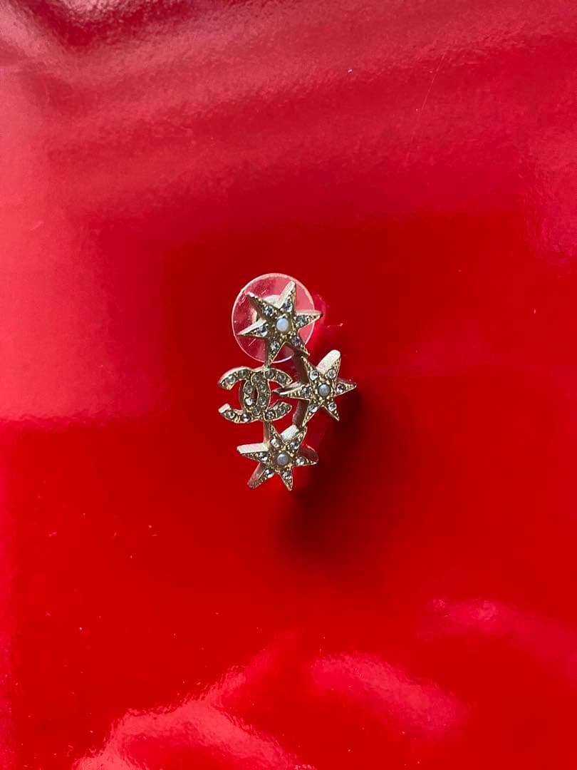 星形ストーン付きシルバーピアス(片耳用)