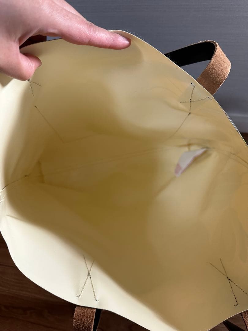 MARNIマル二　トートバック　PVCフラワー　ホワイト　ブルー