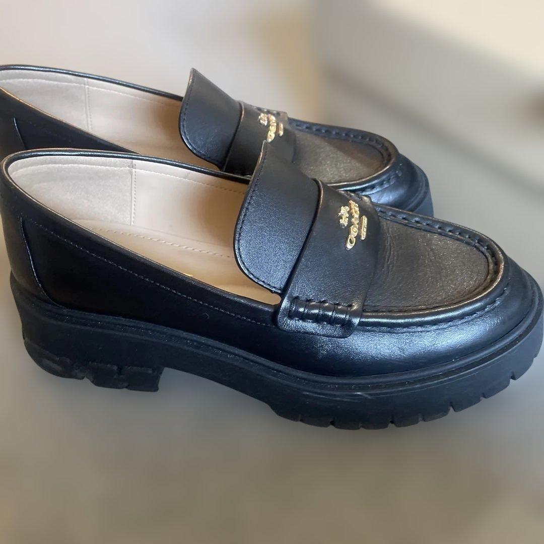 COACH ブラックレザー ローファー