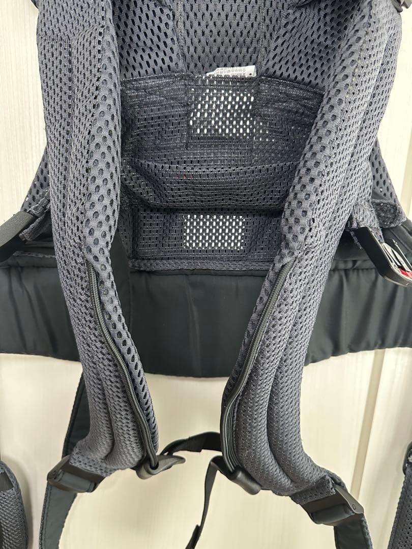 BABYBJORN ベビージョルン　抱っこ紐　ハーモニー