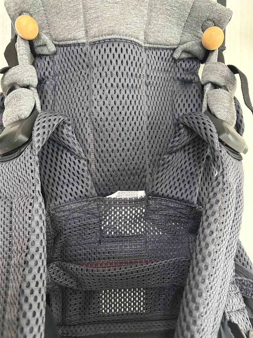 BABYBJORN ベビージョルン　抱っこ紐　ハーモニー