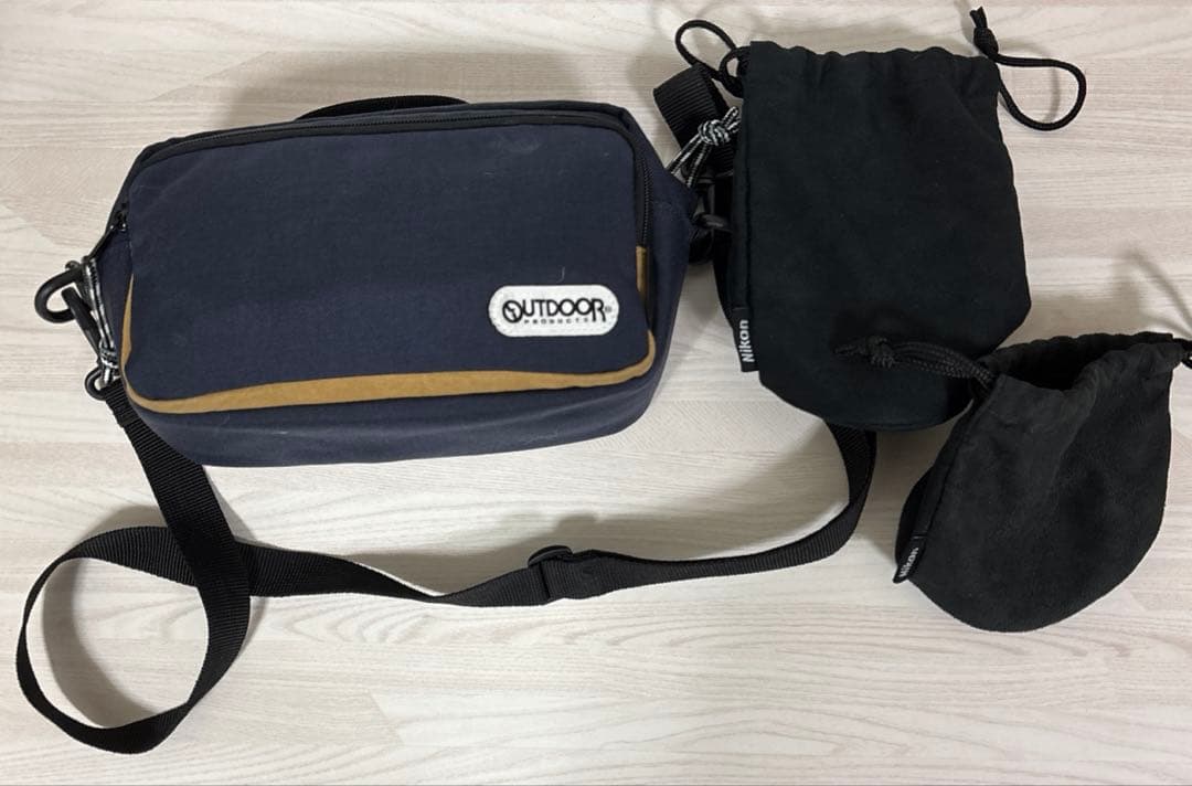 Nikon D5600 & D3000 レンズ3本・スピードライト付