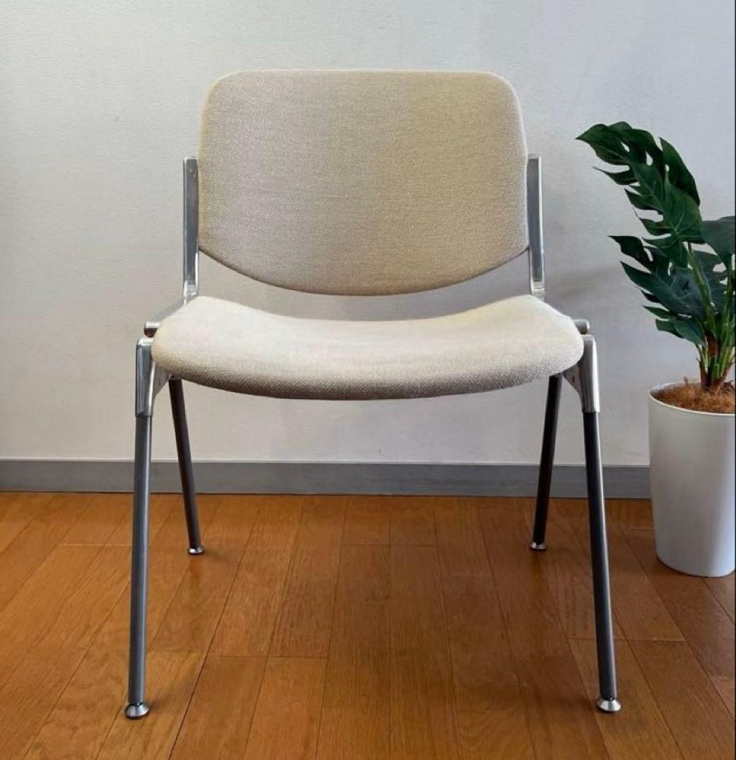 イタリア　ヴィンテージ　カステリチェア　② スタッキング　ミッドセンチュリー