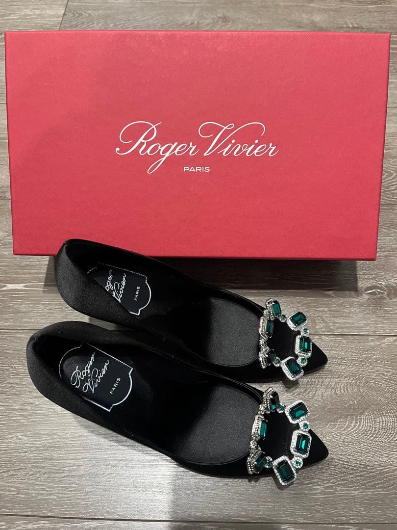 ☆美品☆ロジェ ヴィヴィエ Roger Vivier パンプス　35cm