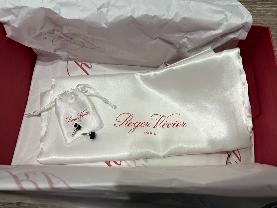 ☆美品☆ロジェ ヴィヴィエ Roger Vivier パンプス　35cm