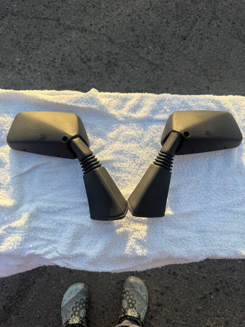 フュージョン純正ミラー ブラック 可動式アーム 取り付けネジ付き