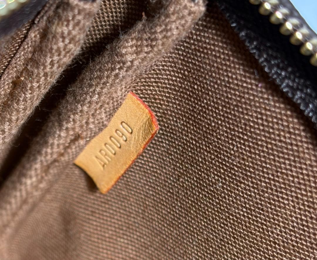 【美品】ルイヴィトン モノグラム ポシェット・アクセソワール 保存袋付