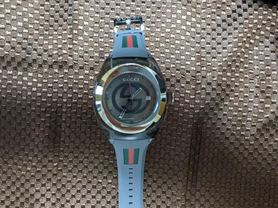 GUCCI時計SYNC グレー箱付き