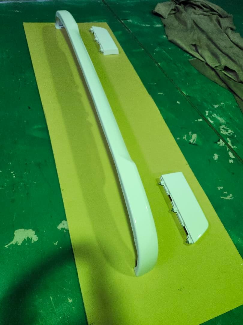 ISUZU GIGA フロントバンパー ホワイト