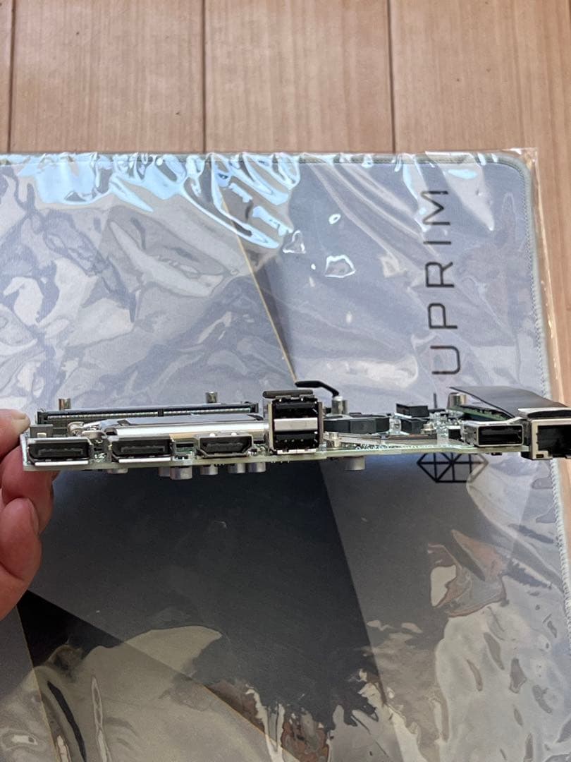 Intel Core i5-12500T マザーボード