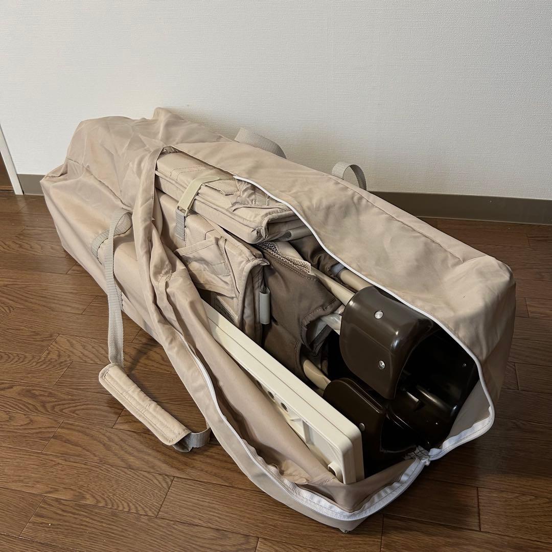 アップリカ　ココネルエアー　ベビーベッド ココアブラウン