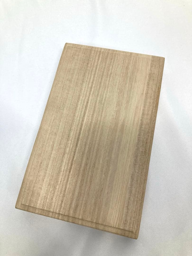 1099N9レ 未使用 浅草文庫 スマホケース ピーターラビット 携帯ケース