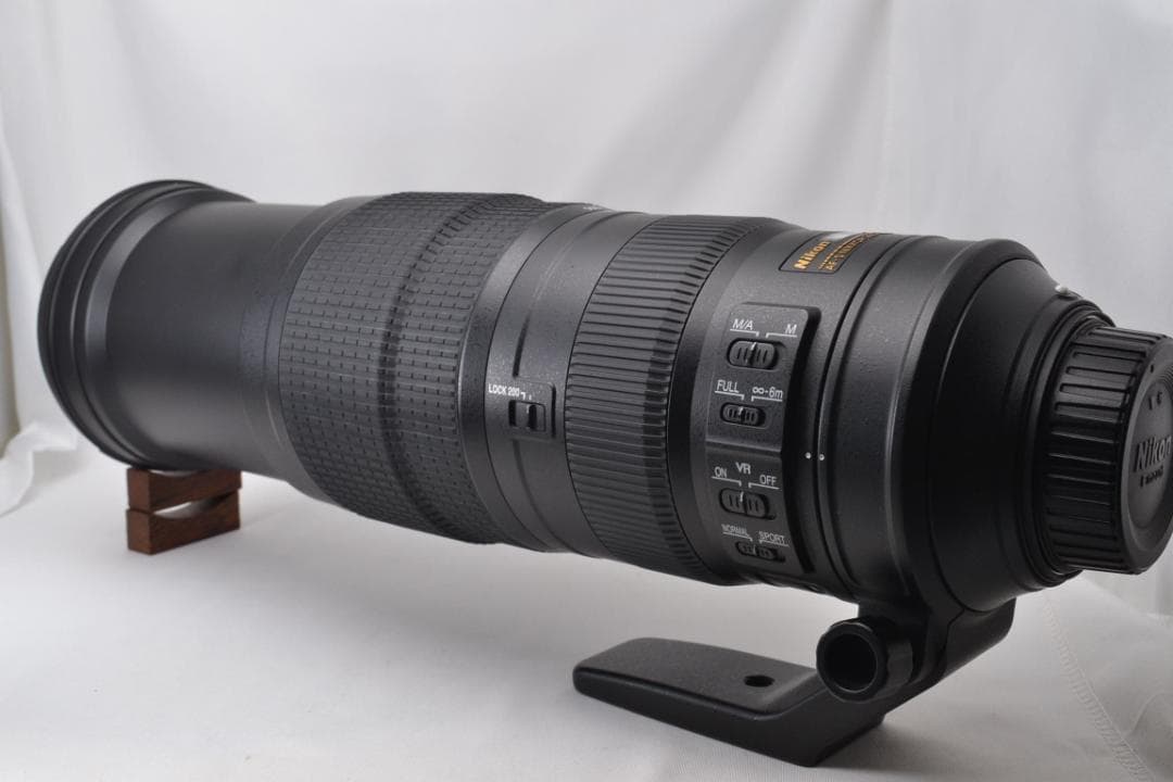■ 美品 ■ ニコン　Nikon AF-S 200-500mm VR 元箱付