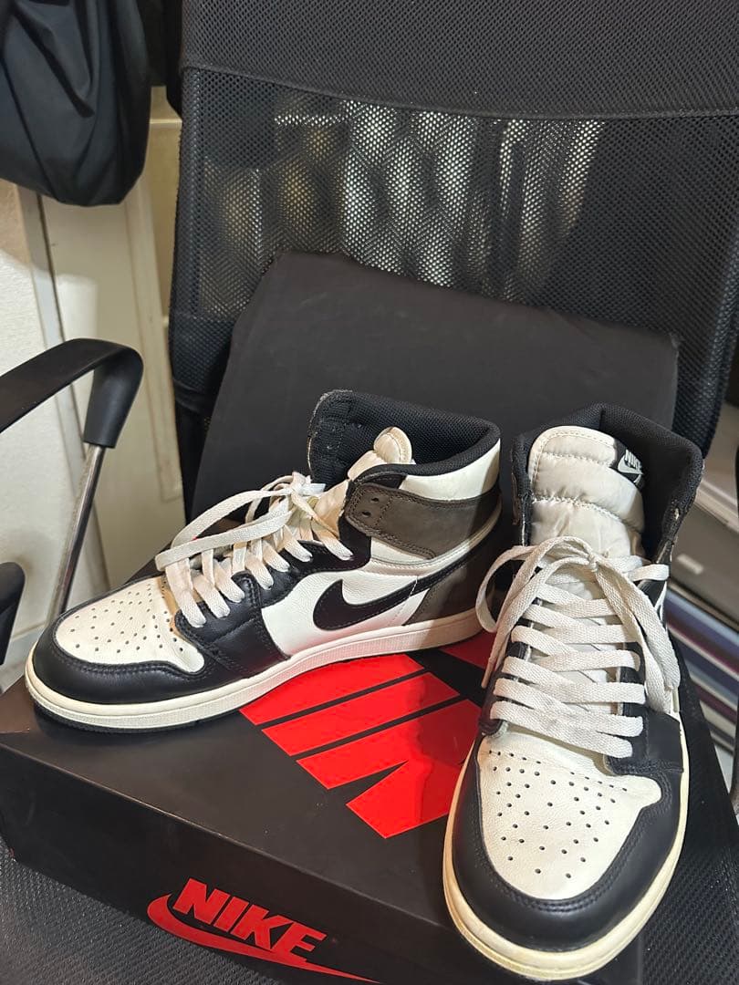 NIKE Air Jordan 1 ホワイト/ブラック