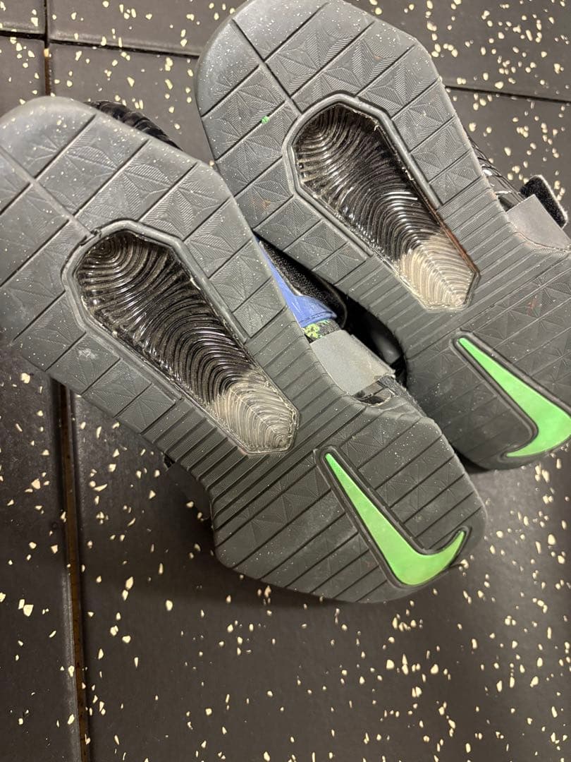 Nike ロマレオス4 27.5