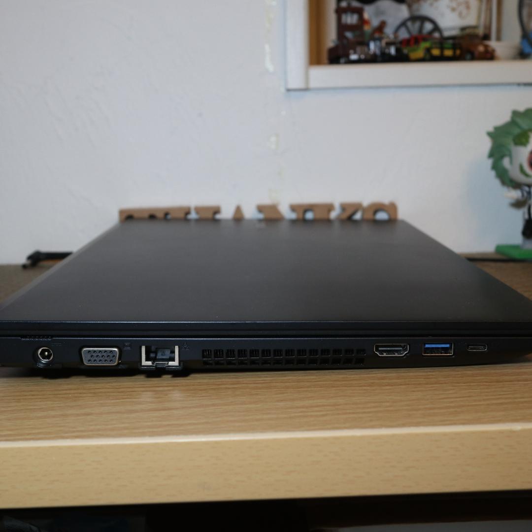 Win11公式対応8世代Corei3/メ8/SSD+HDD/FHD/無線/カメラ