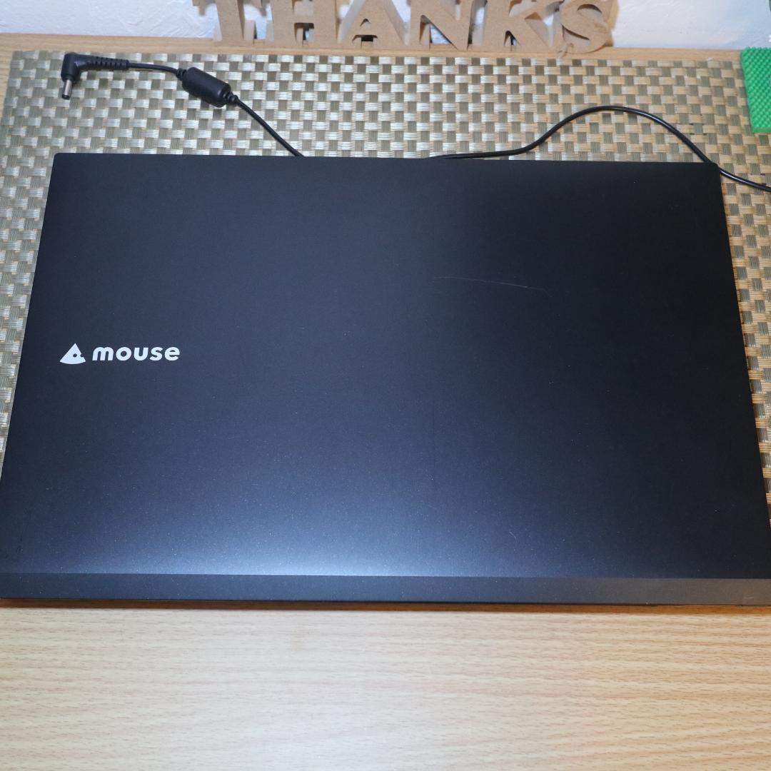 Win11公式対応8世代Corei3/メ8/SSD+HDD/FHD/無線/カメラ
