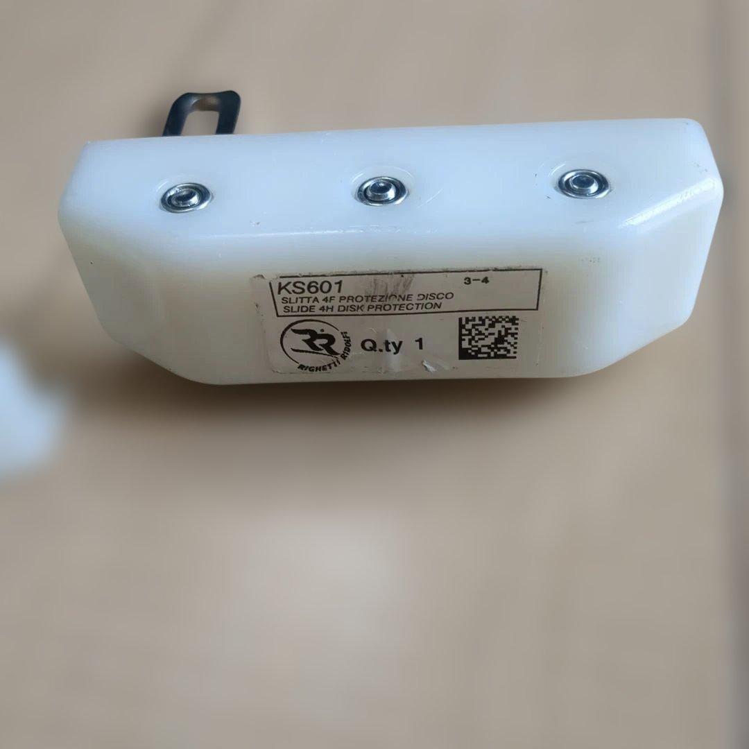 未使用品　RR　ブレーキディスクプロテクター 　　2個