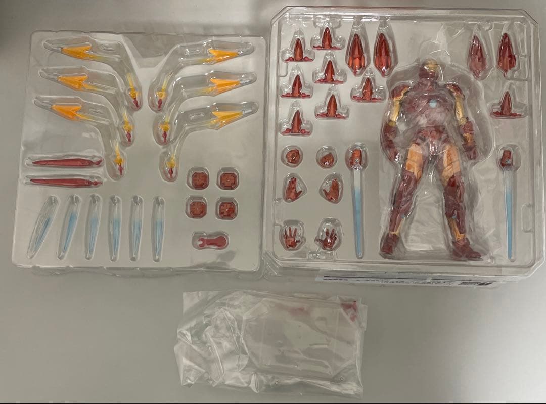 【開封品】 No.013 アイアンマン ブリーディングエッジアーマー
