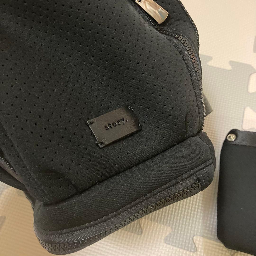 story. ストーリー ネオプレン ボンディングリュック 黒2wayポーチ付き