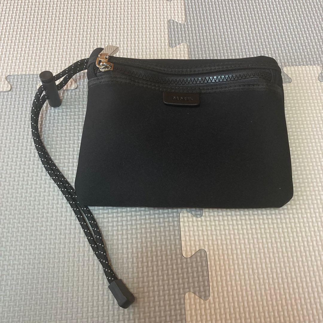 story. ストーリー ネオプレン ボンディングリュック 黒2wayポーチ付き