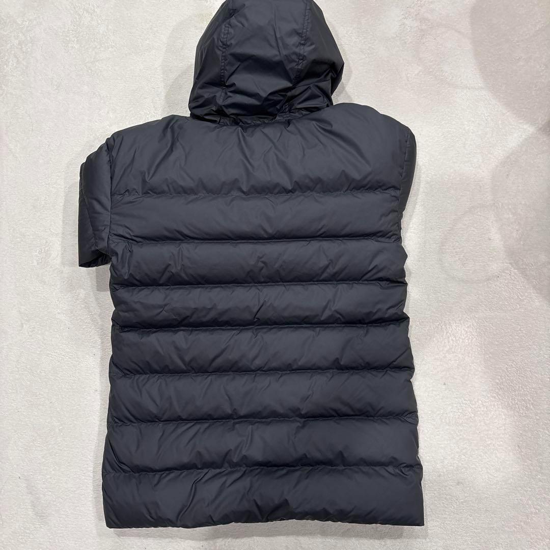 Mサイズ Nike ブラック ダウンジャケット フード付き　DQ6874-010