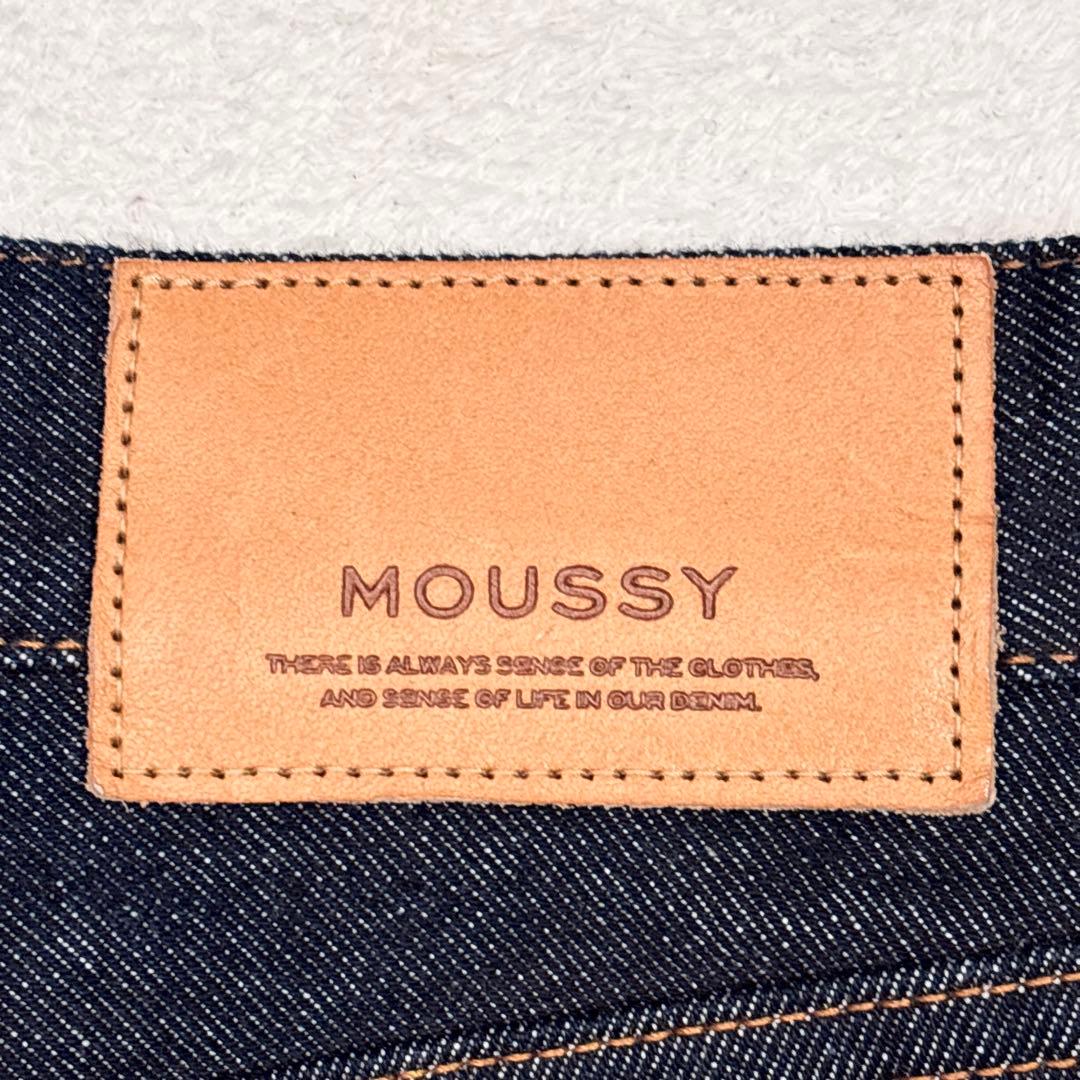 極美品 moussy MVS フレア 24サイズ 濃紺 ブーツカットデニム