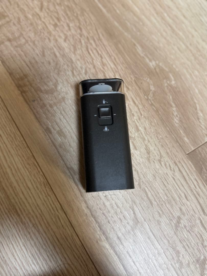 iRobot Roomba i7自動充電スタンド付き